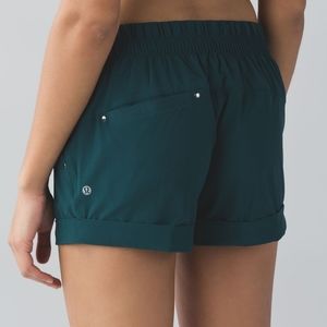 Lululemon Spring Break Away Short